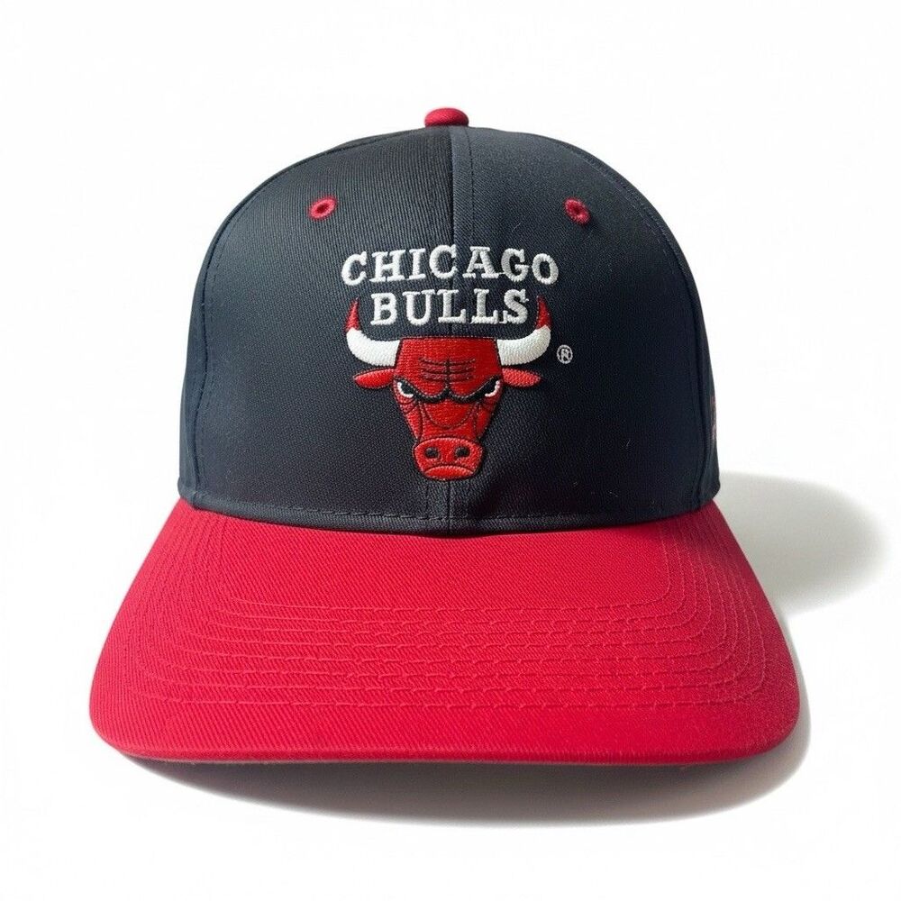Vintage Chicago Bulls GCC The G Cap Snapback Hat 90s NBA Black Red Green Brim